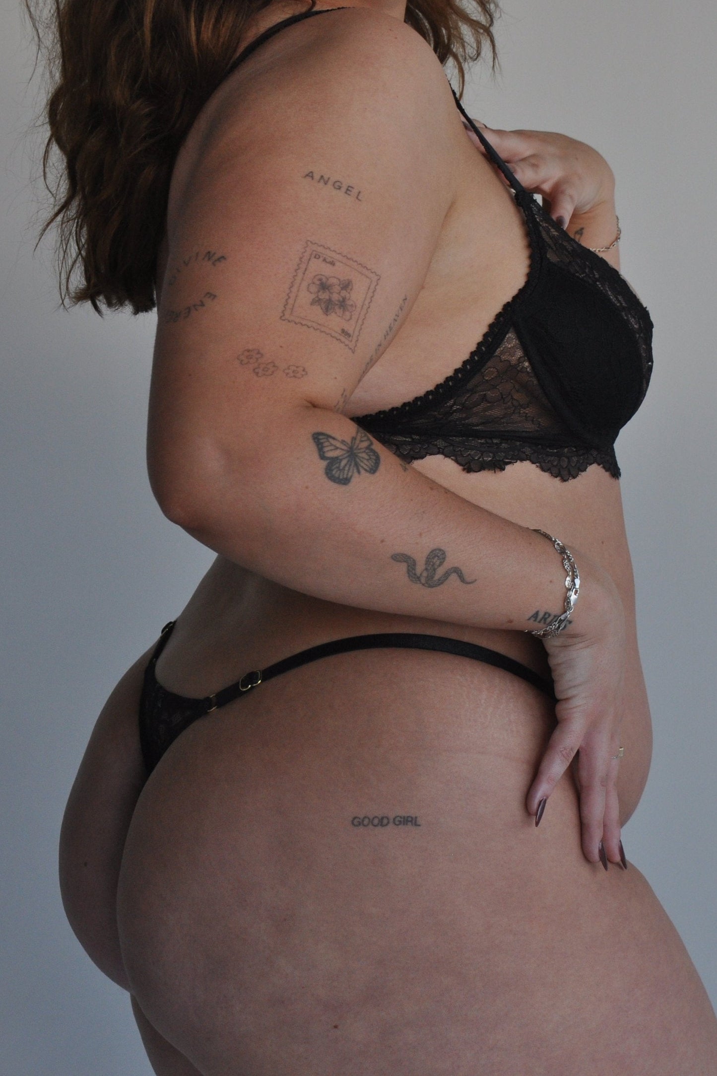 Aaliyah Black Bra